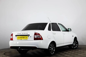 Седан ВАЗ (LADA) Priora 2016 года, 809000 рублей, Пермь
