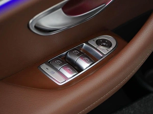 Седан Mercedes-benz E-класс 2023 года, 5498999 рублей, Москва
