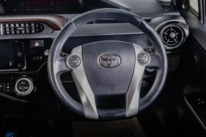 Хетчбэк Toyota Aqua 2017 года, 1239000 рублей, Томск