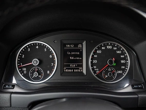 Внедорожник Volkswagen Tiguan 2016 года, 1699000 рублей, Краснодар