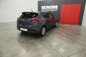 Хэтчбек Kia Ceed 2015 года, 1180000 рублей, Курск