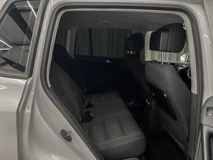 Внедорожник Volkswagen Tiguan 2011 года, 1200000 рублей, Красноярск