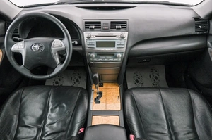 Седан Toyota Camry 2006 года, 999000 рублей, Красноярск
