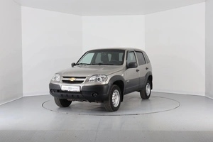 Внедорожник Chevrolet Niva 2017 года, 760000 рублей, Брянск