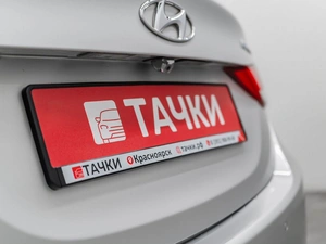 Седан Hyundai Avante 2011 года, 1050000 рублей, Красноярск