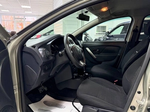 Хетчбэк Renault Sandero 2015 года, 849000 рублей, Ачинск