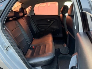 Седан Volkswagen Polo 2012 года, 699000 рублей, Кропоткин