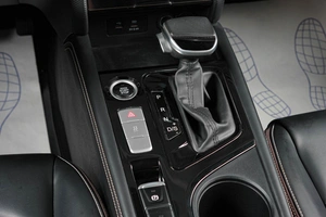 Лифтбек JAC J7 2023 года, 1699000 рублей, Тюмень