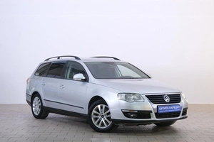Универсал Volkswagen Passat 2008 года, 689000 рублей, Омск