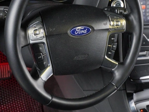 Седан Ford Mondeo 2013 года, 890000 рублей, Минеральные Воды
