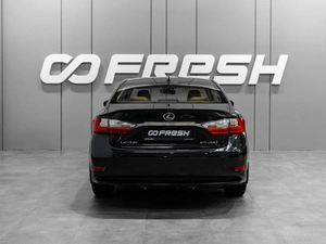 Седан Lexus ES 2017 года, 2550000 рублей, Тюмень