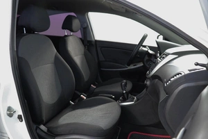Седан Hyundai Solaris 2013 года, 675500 рублей, Казань