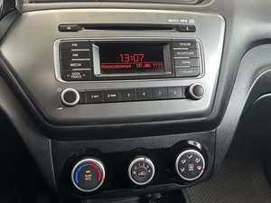 Хетчбэк Kia Rio 2017 года, 1350000 рублей, Уфа
