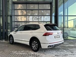 Внедорожник Volkswagen Tiguan L 2021 года, 3520000 рублей, Уфа
