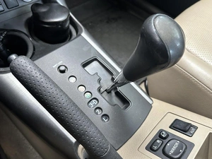 Внедорожник Toyota RAV4 2010 года, 1850000 рублей, Уфа