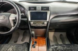 Седан Toyota Camry 2011 года, 1249000 рублей, Барнаул