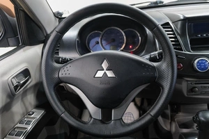 Пикап Mitsubishi L200 2008 года, 1329000 рублей, Новокузнецк