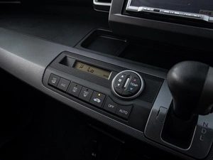 Минивэн Honda Freed 2010 года, 1090000 рублей, Краснодар
