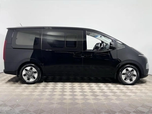Минивэн Hyundai Staria 2021 года, 5129900 рублей, Казань