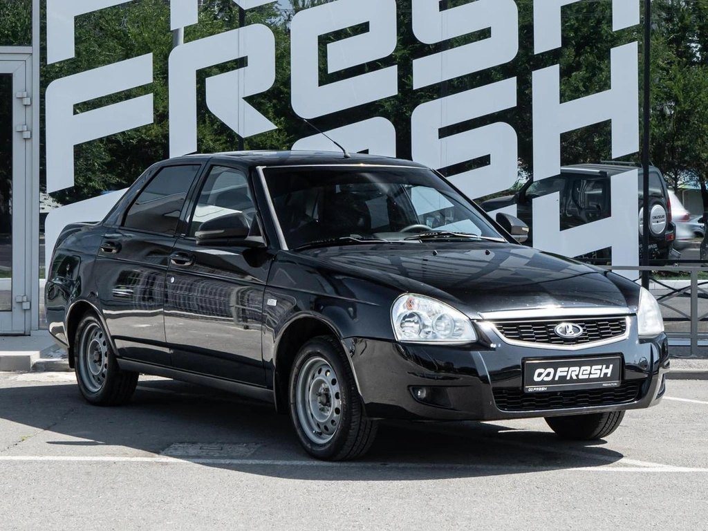 Седан ВАЗ (LADA) Priora 2014 года, 560000 рублей, Волгоград