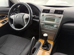 Седан Toyota Camry 2007 года, 995000 рублей, Абакан