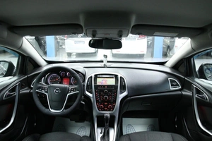 Хетчбэк Opel Astra GTC 2012 года, 888000 рублей, Солонцы