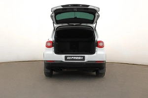 Внедорожник Volkswagen Tiguan 2010 года, 1119000 рублей, Орёл