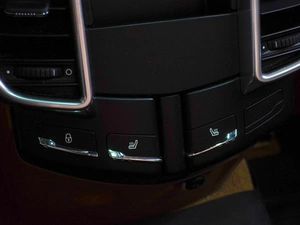 Внедорожник Porsche Cayenne 2015 года, 3599000 рублей, Воронеж