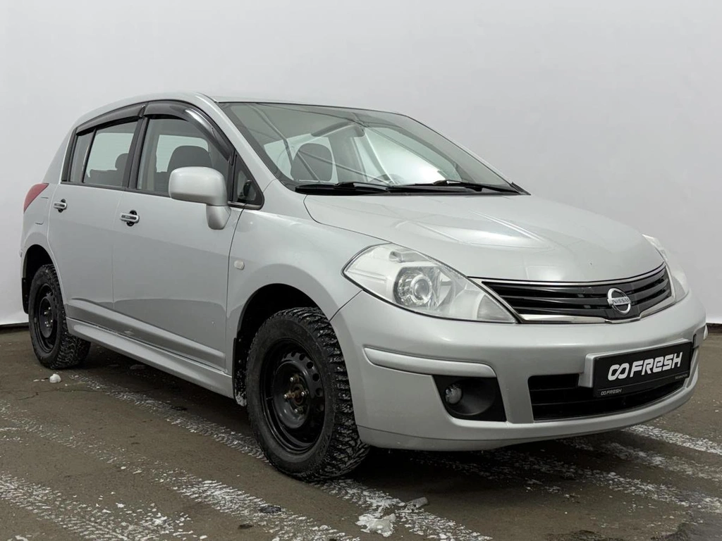 Хетчбэк Nissan Tiida 2012 года, 750000 рублей, Орёл