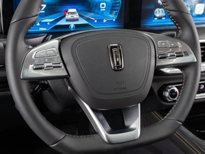 Внедорожник FAW Bestune T77 2023 года, 1849000 рублей, Тюмень