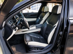 Седан BMW 7 серия 2010 года, 2080000 рублей, Большой Сочи