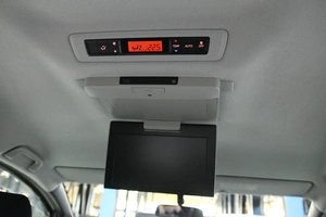 Минивэн Toyota Voxy 2015 года, 1883000 рублей, Солонцы