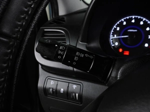 Седан Hyundai Solaris 2011 года, 899000 рублей, Воронеж