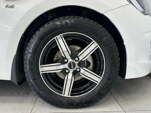 Седан Hyundai Solaris 2015 года, 945000 рублей, Красноярск