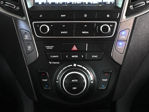 Внедорожник Hyundai Santa Fe 2015 года, 2349000 рублей, Ростов-на-Дону