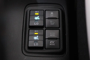 Хетчбэк Toyota Aqua 2018 года, 1459000 рублей, Омск