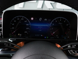 Седан Mercedes-benz E-класс 2025 года, 8578000 рублей, Красный Пахарь