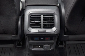 Внедорожник Volkswagen Tiguan 2019 года, 2797000 рублей, Красноярск