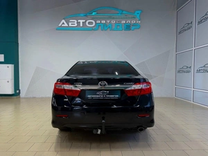 Седан Toyota Camry 2012 года, 1649000 рублей, Красноярск