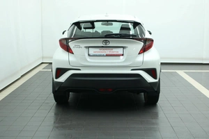 Внедорожник Toyota C-HR 2020 года, 2800000 рублей, Красноярск