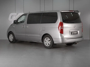 Минивэн Hyundai Grand Starex 2014 года, 1819000 рублей, Минеральные Воды
