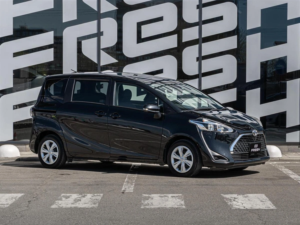 Минивэн Toyota Sienta 2019 года, 1480000 рублей, Краснодар