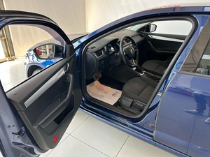 Хэтчбек Skoda Octavia 2015 года, 1450000 рублей, Смоленск