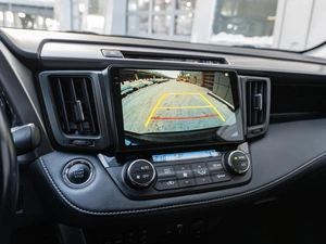 Внедорожник Toyota RAV4 2018 года, 1695000 рублей, Санкт-Петербург