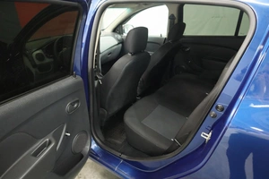 Хэтчбек Renault Sandero 2014 года, 580000 рублей, Курск