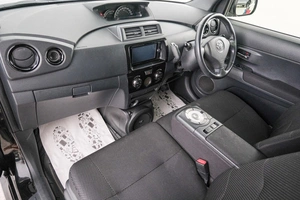 Минивэн Toyota bB 2013 года, 989000 рублей, Красноярск