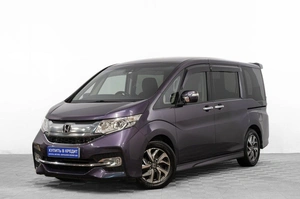 Минивэн Honda Stepwgn 2016 года, 2049000 рублей, Барнаул