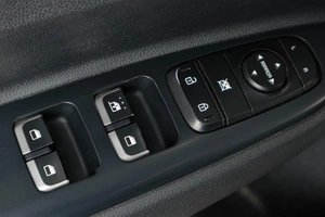 Седан Kia Rio 2018 года, 1419000 рублей, Тюмень