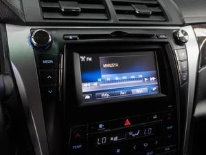 Седан Toyota Camry 2015 года, 2399000 рублей, Тюмень