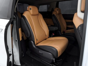 Минивэн Kia Carnival 2021 года, 4800999 рублей, Тверь